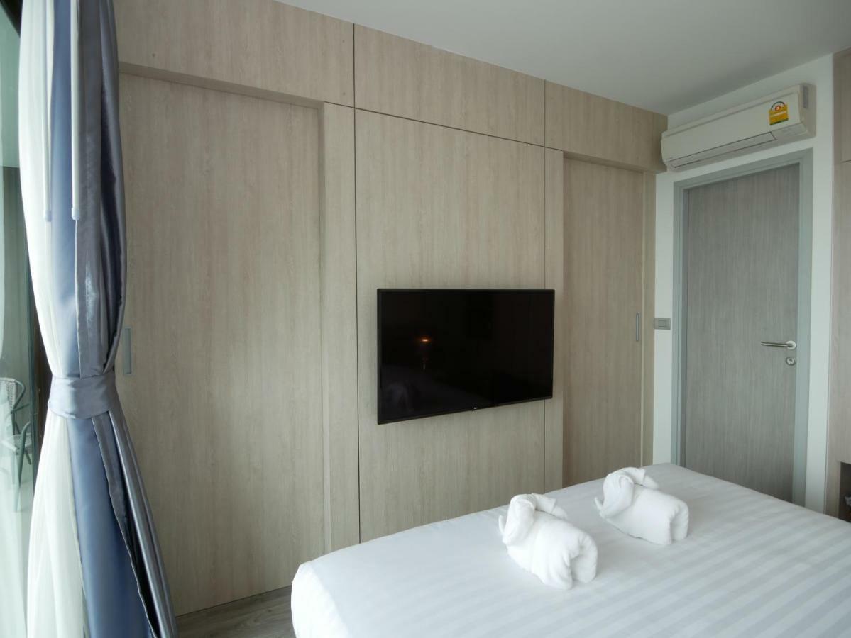 Aeras - The Ultimate Beachfront Experience Джомтьен Экстерьер фото
